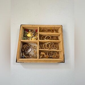 ✨Assorted Faux Gold and Silver Jewelry Set✨